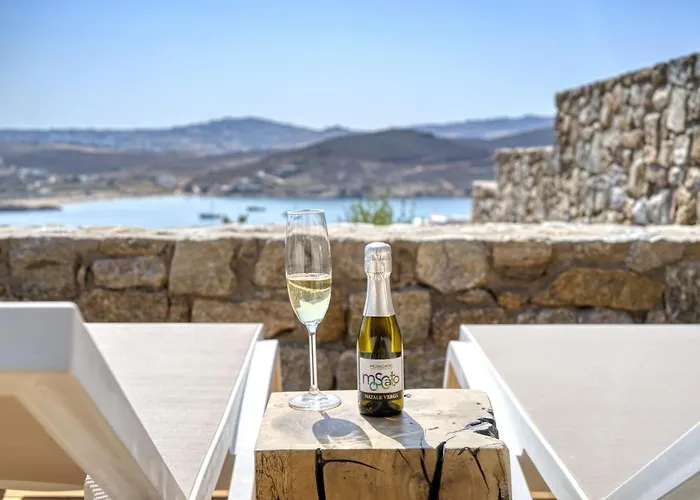 Nefeli & Mykonos * Φτελιά