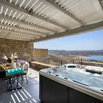 Nefeli & Mykonos Ftelia (Mykonos)