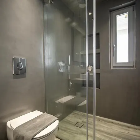 Nefeli & Mykonos פטליה