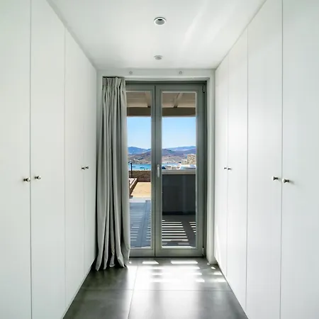 Nefeli & Mykonos Ftelia (Mykonos)