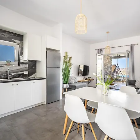 Nefeli & Mykonos Ftelia (Mykonos)