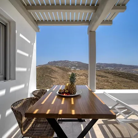 Nefeli & Mykonos Ftelia (Mykonos)