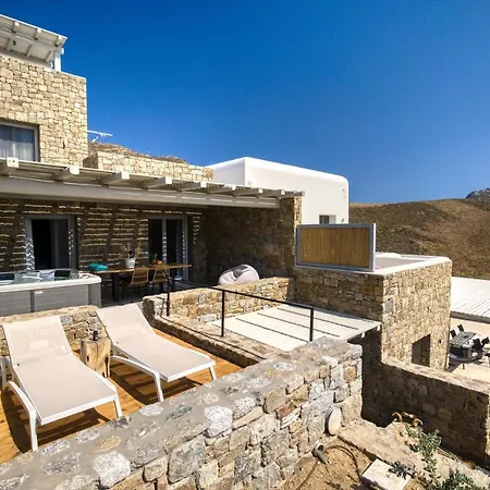 Nefeli & Mykonos Holiday home *